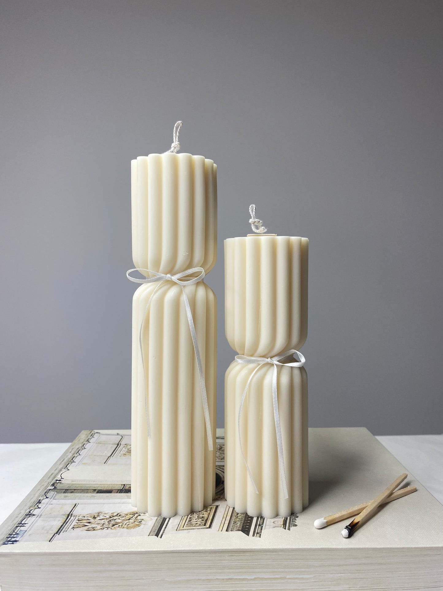 The Hourglass Pillar Set