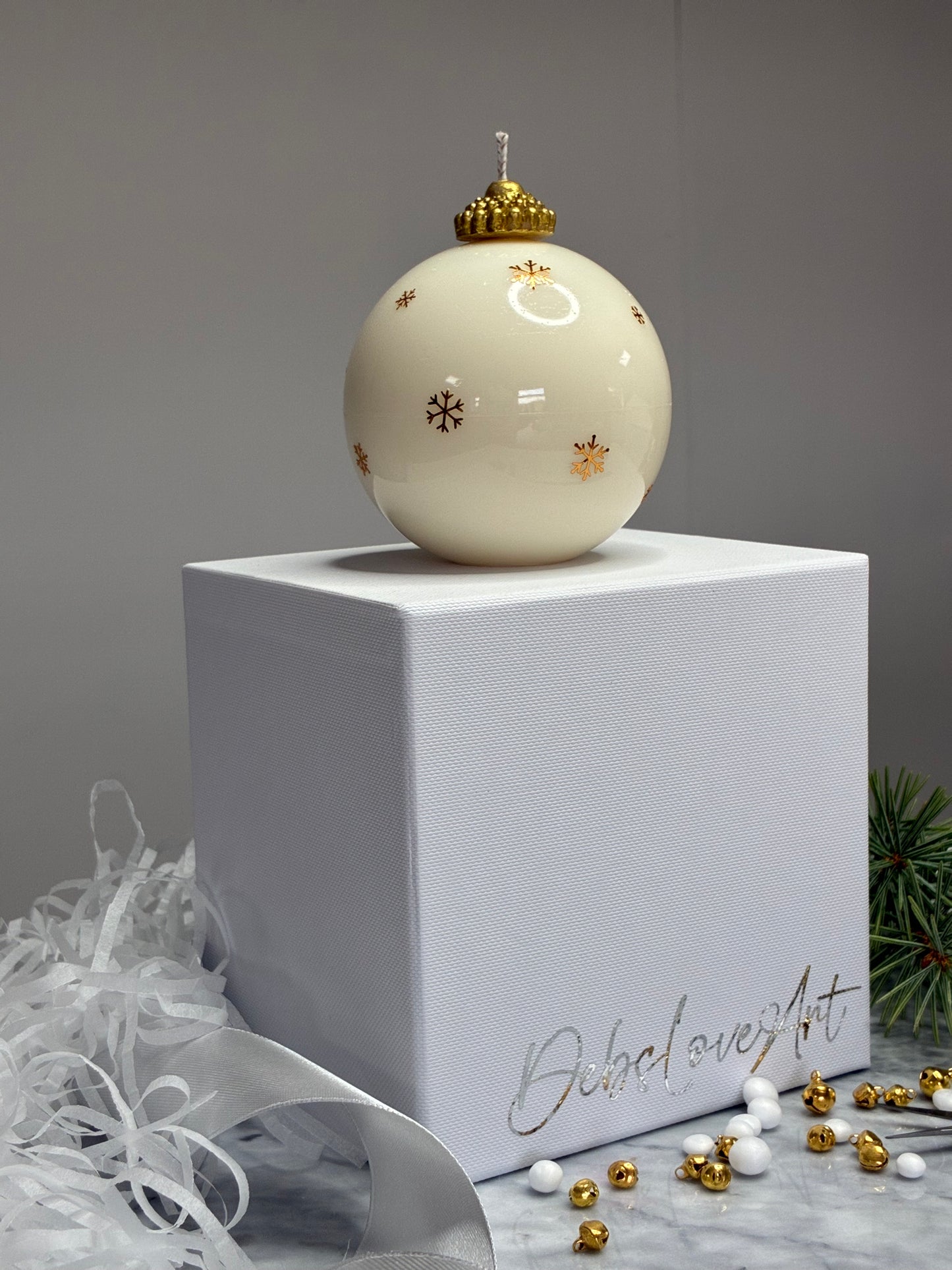 Glossy Christmas Baubles