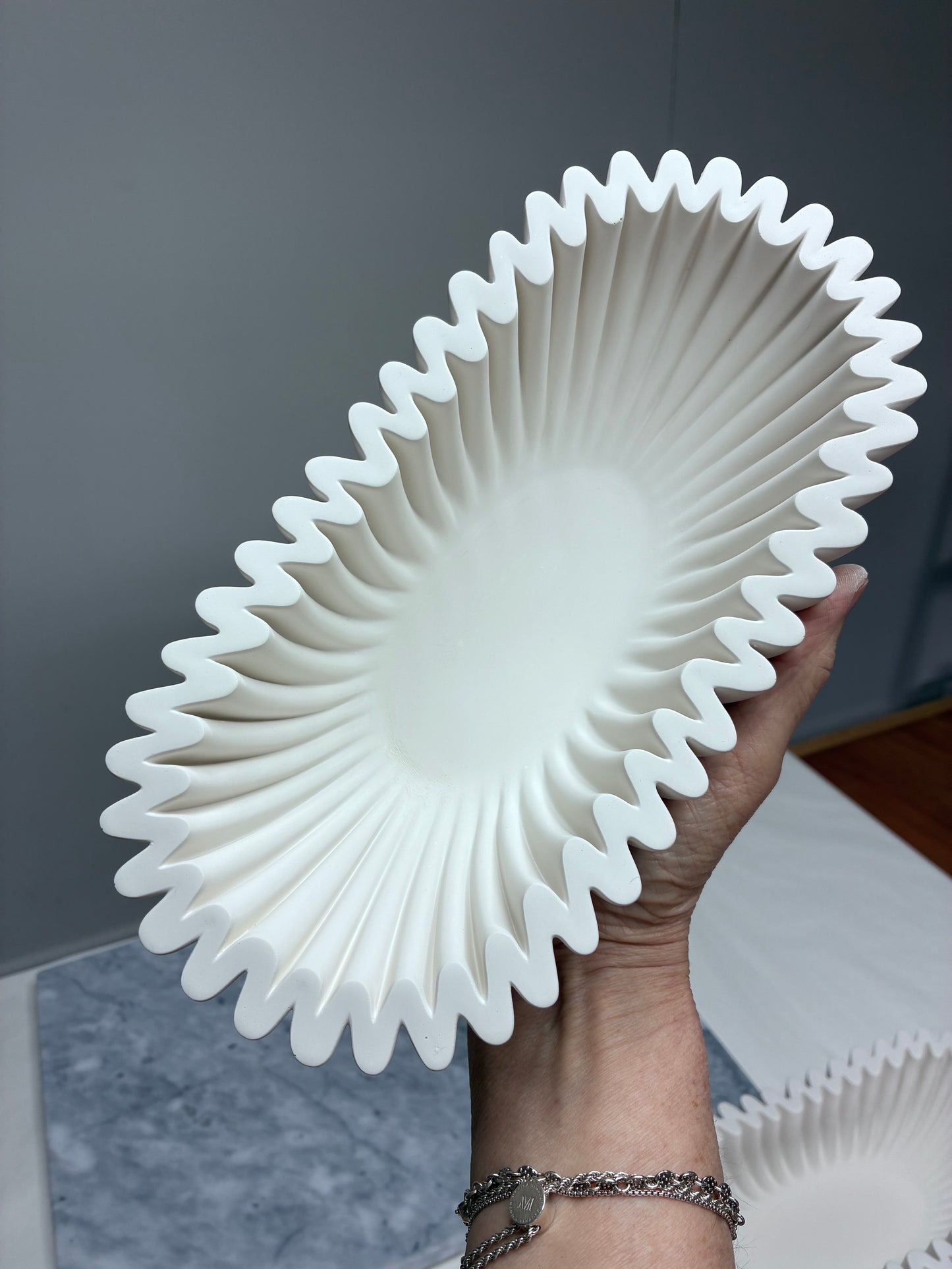 The Oval Ruffled Bowl